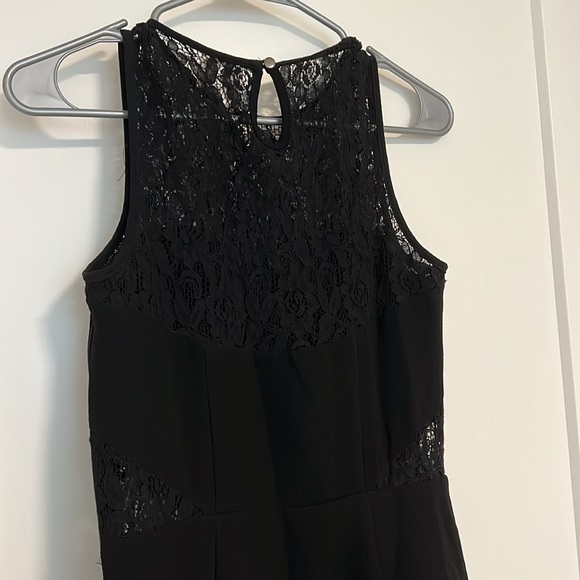 Black skirt - Picture 4 of 4